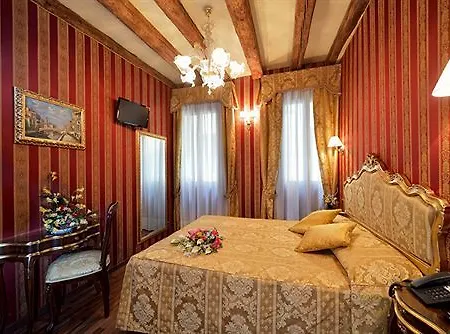 Citta Di Milano Szálloda Velence