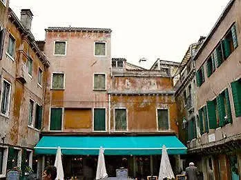 Szálloda Citta Di Milano Velence