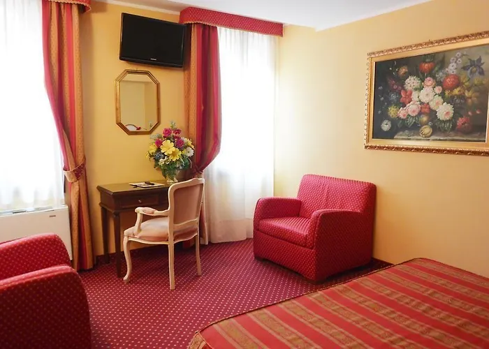 Citta Di Milano Отель 3*
